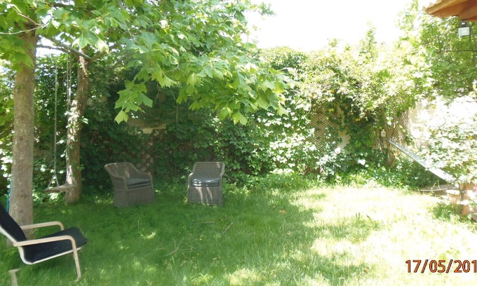 Kropia Villa | cottage villa near airport