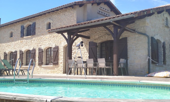 Marthon Cottage | Cottage with swimming pool Chez Labaurie