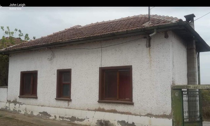 Gulyantsi House | Country house 20 minutes away is the Danube beach river with sand.