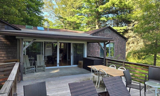 Pine Plains House | Country Chic Lake House in Pine Plains