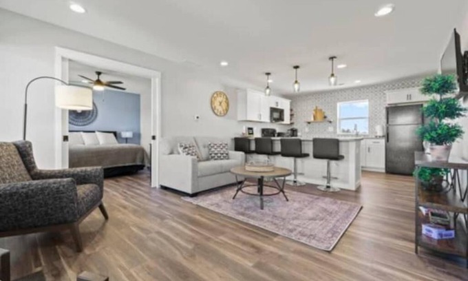 Washington House | Country Club Cottages-1703