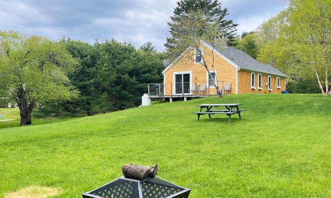 Mount Desert House | Country Cottage
