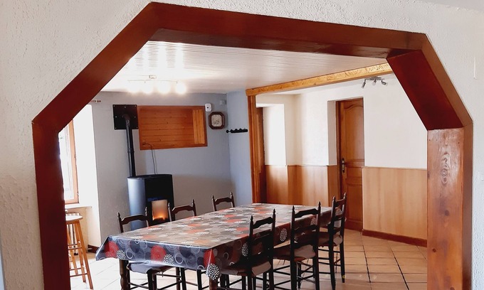 Puy-Laveze House | Country house in the heart of Auvergne