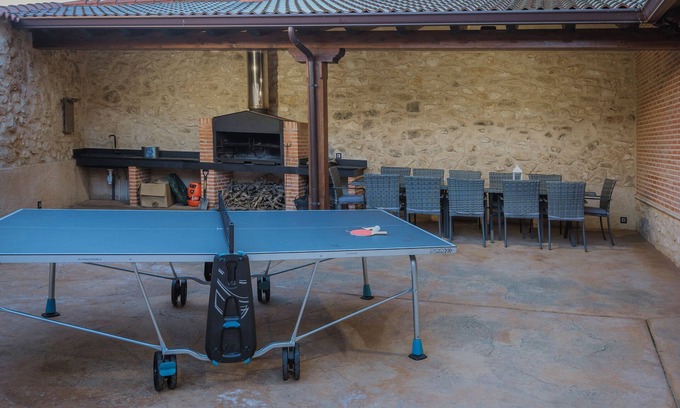 Campillo de Aranda House | Country House 'La Olma' with Private Terrace, Balcony and Wi-Fi