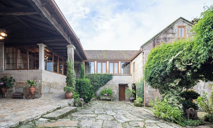 Fornelos de Montes House | Country House 'Casa Rural Magina' with Mountain View, Private Terrace and Wi-Fi
