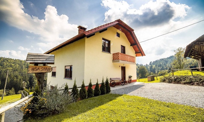 Vidrga House | Country House Sara with three Bedrooms