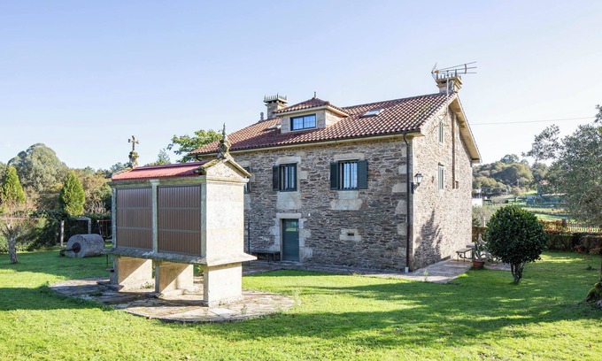 Forcarei House | Country House 'Casa Da Puza' with Private Terrace, Wi-Fi and Air Conditioning