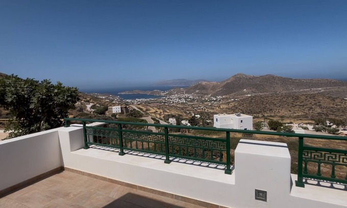 Ios Villa | Country House 'Hope - Ios' with Sea View, Wi-Fi and Air Conditioning