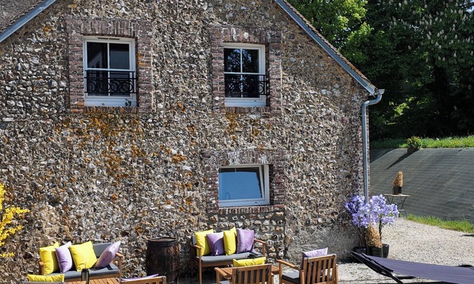 Les Aspres House | Country house in Aspres
