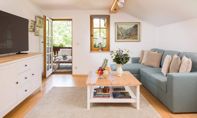 Bischofswiesen Apartment | Country house Klara, 1-4 pers., 75m², bedroom, double room, shower/WC, bathroom