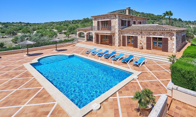 S'alqueria Blanca House | Country house with large private pool and panoramic views