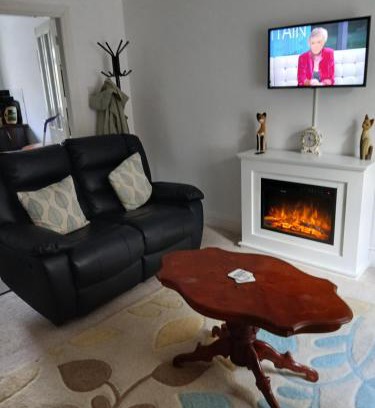 West Kilbride Apartment | Couple's Retreat-West Kilbride