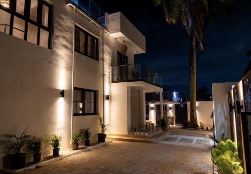 Punta Las Marias House | Couples Suites at Ocean Park Beach Club