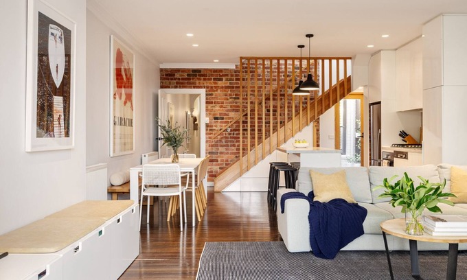 Cremorne House | Courtside in Cremorne