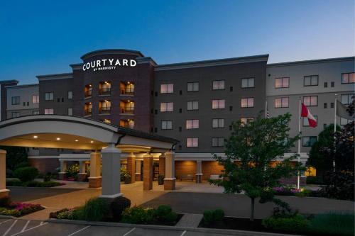 Cheektowaga Hotel | Courtyard by Marriott Buffalo Airport