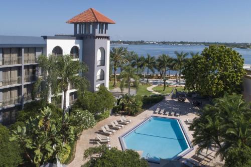 Bradenton Hotel | Courtyard by Marriott Bradenton Sarasota/Riverfront