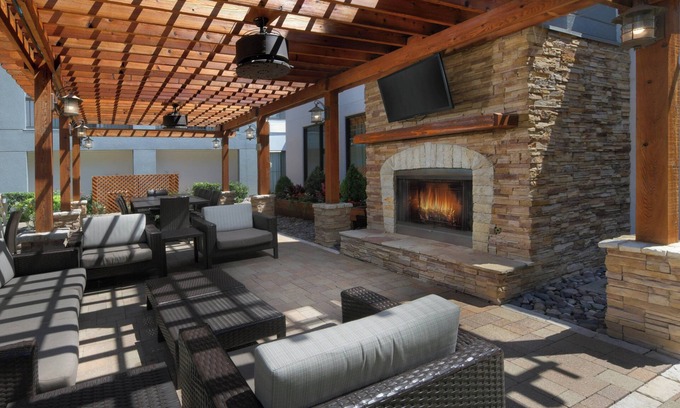 Irving Hotel | Courtyard By Marriott Dallas DFW Airport North/Irving