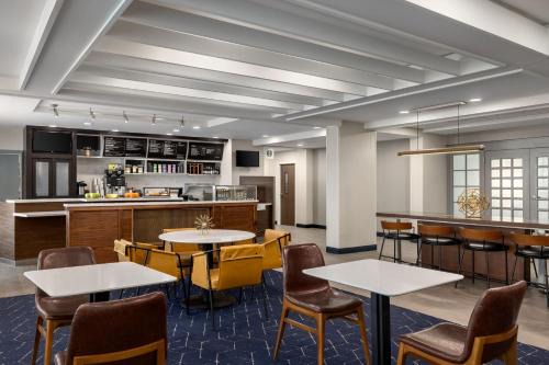 Kokomo Hotel | Courtyard by Marriott Kokomo