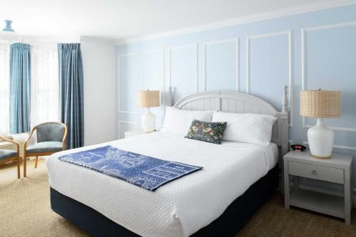 Cow Hollow Hotel | Coventry Motor Inn