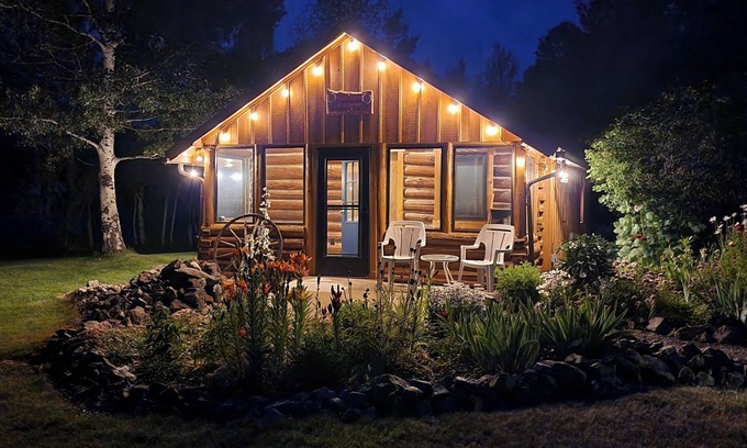 Helena Cabin | Cowboy Cabin Getaway