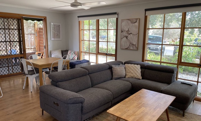 Cowes House | Cowes Chapel Beach House