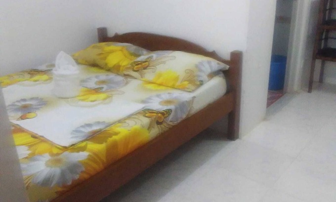 Puerto Galera Apartment | Cozy 1-Bedroom Apartment, Garden Facing, 50 Meters from the Beach