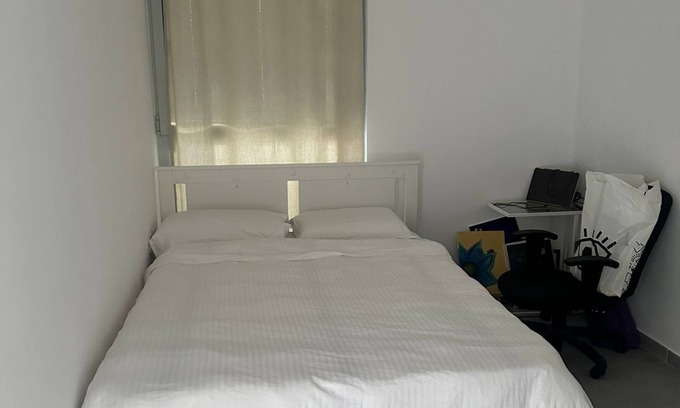 Diamond Exchange District Apartment | Cozy 1-bedroom apartment with AC, WiFi in the heart vibrant Tel Aviv-Yafo