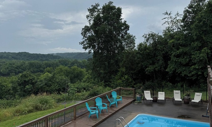 Cheatham County Apartment | Cozy 1-bedroom apartment on the river at Cheatham Dam