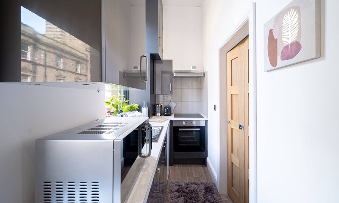 Barnsley Apartment | Cozy 1-Bedroom Apartment in the Heart of Barnsley