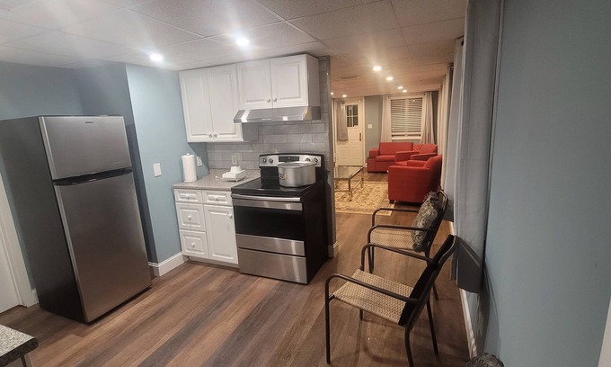 Bethany Apartment | Cozy 1-bedroom apartment with WiFi, Central AC in welcoming Bethany