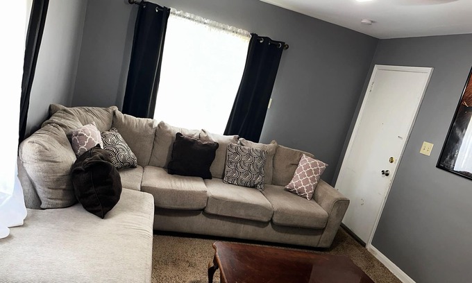 Shiloh Apartment | Cozy 1-bedroom apartment with AC and WiFi in wonderful Dayton