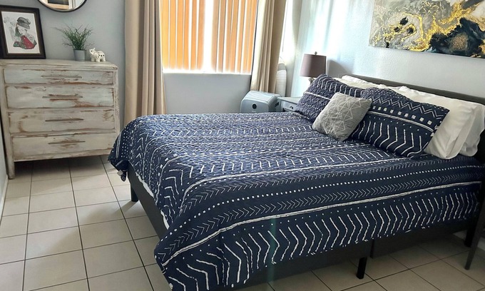 Eastside Condo | Cozy 1-bedroom condo with private garage, AC, & WiFi