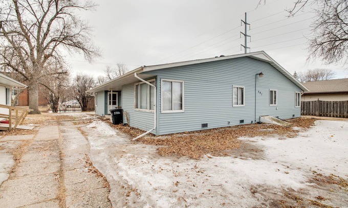 West Fargo Condo | Cozy 1-bedroom condo in wonderful West Fargo with WiFi, AC