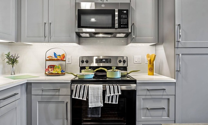 Fort Worth Apartment | Cozy 1-been apartment w/WiFi, AC in fabulous North Fort Worth minutes 2 Dallas