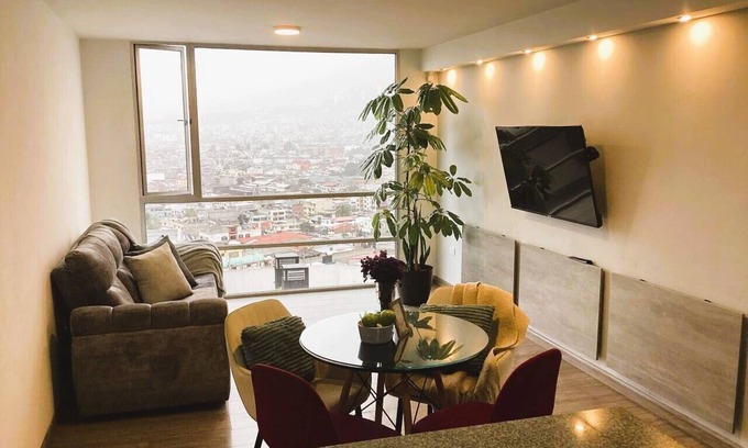 Quito Apartment | Cozy 2-bedroom apartment in welcoming Quito with WiFi