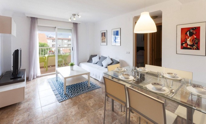 Daimuz Apartment | Cozy 2 bedroom apartment in Daimus with pool