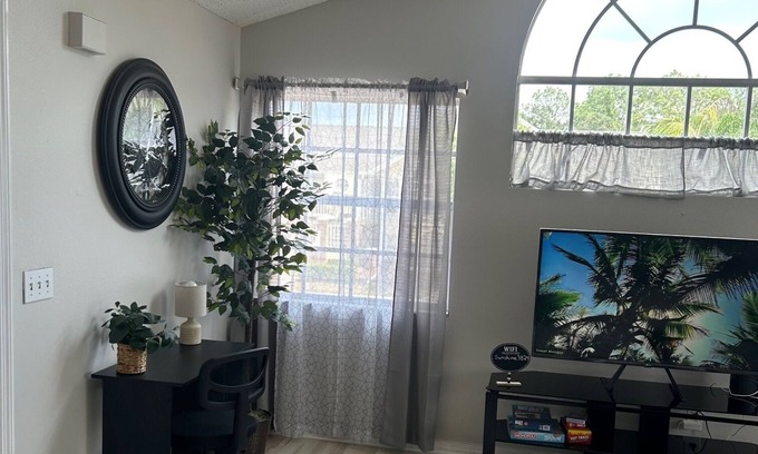 Kissimmee Condo | Cozy 2-bedroom condo in fabulous Kissimmee with WiFi, AC, fitness room, and pool