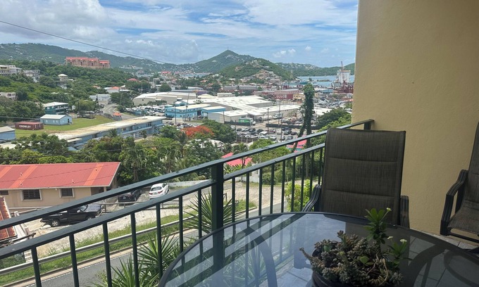 Altona Condo | Cozy 2-bedroom condo in delightful Charlotte Amalie with view of harbour.