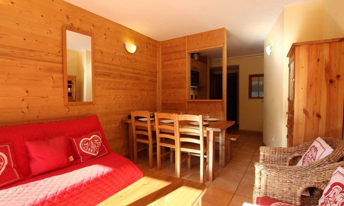 Saint-Chaffrey Apartment | Cozy 2-Room Apartment with Mountain Corner near Ski Lifts - Sleeps 6