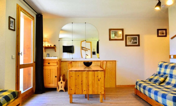 Montchavin Apartment | Cozy 2-Room Apartment in Montchavin Les Coches, Near Shops & Slopes, Sleeps 5, Free Parking