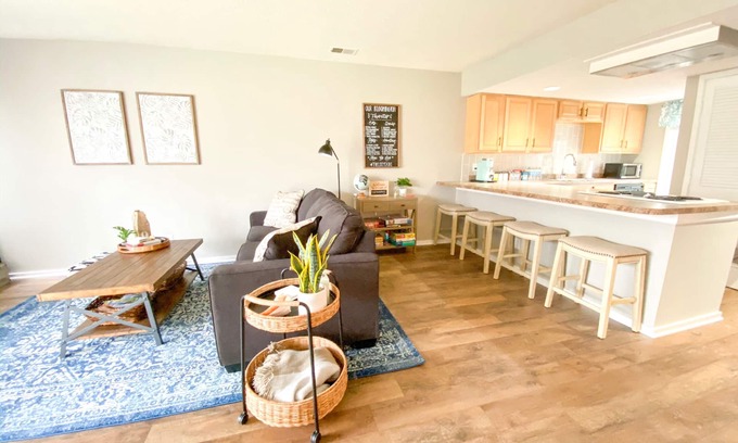 Avoca House | Cozy 2BR Lake Monroe Golf Condo IU Bloomington