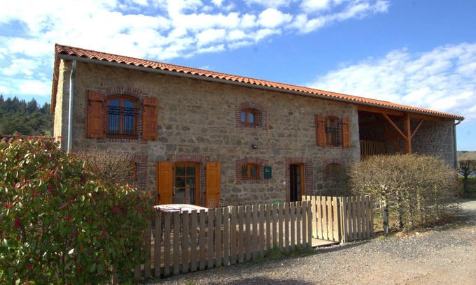 Les Salles Cottage | Cozy 3-Bedroom Cottage with Terrace, Fishing Pond, and Scenic Views in Haut Forez