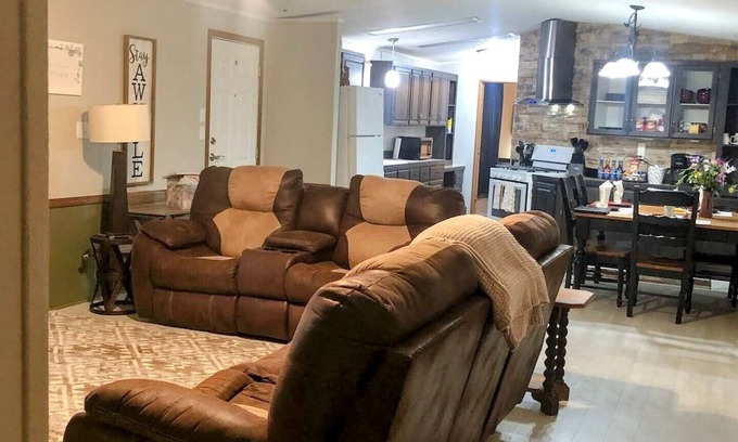 Keith County House | Cozy 3 Bedroom Quick Stop Home | Near i80