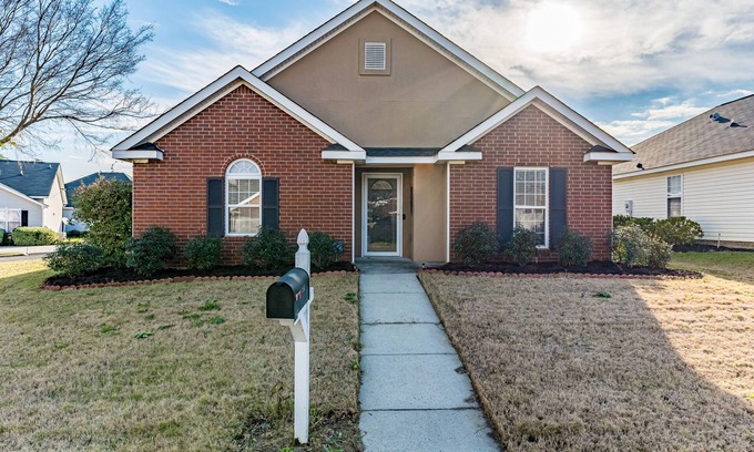 Augusta House | Cozy and Beautiful home in prime location!
