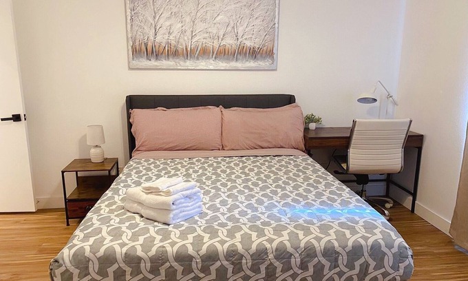 Canyon Gate Bed & Breakfast | Cozy and convenient single bedroom, safe and close to everything