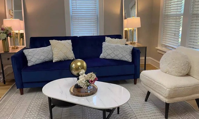 Mayfield Heights House | Cozy and Spacious 3 b 1.5 Bath