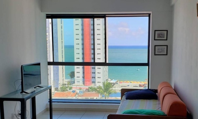 Candeias Apartment | Cozy apartment in Candeias overlooking the sea