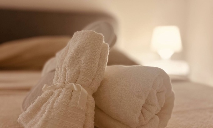 Tuscolano Apartment | Cozy apartment in Appio Latino district 250 mt Metro Colli Albani