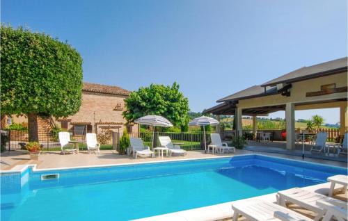 Monte Rinaldo Apartment | Cozy Apartment In Monte Rinaldo