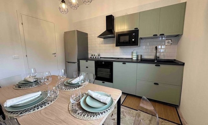 San Faustino-Madonnina-Quattroville Apartment | Cozy apartment in strategic location